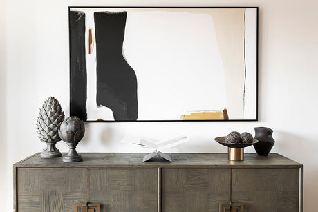 What to Put on Shelves in Living Room? Our 6 Tips