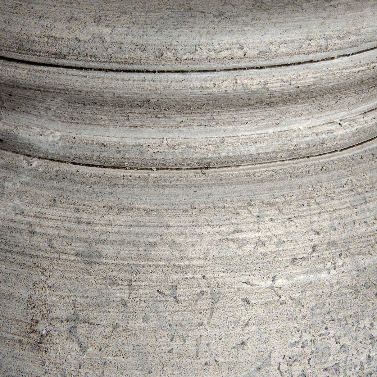 uthina table lamp