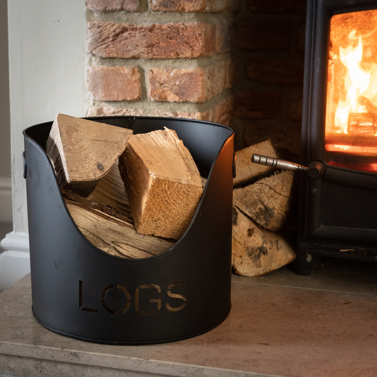 black finish logs and kindling buckets matchstick holder