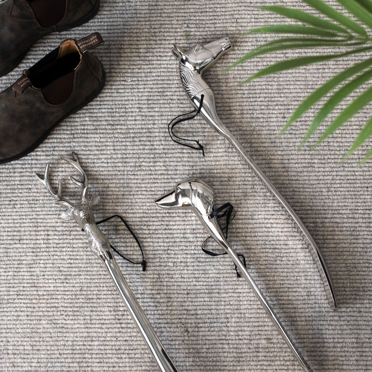silver nickel stag head detail shoe horn