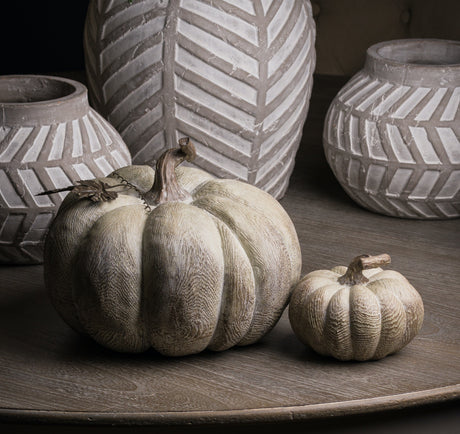 carved wood effect small squat pumpkin