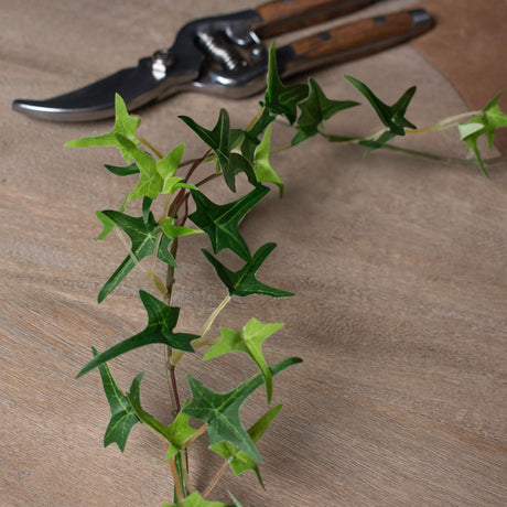 small ivy garland