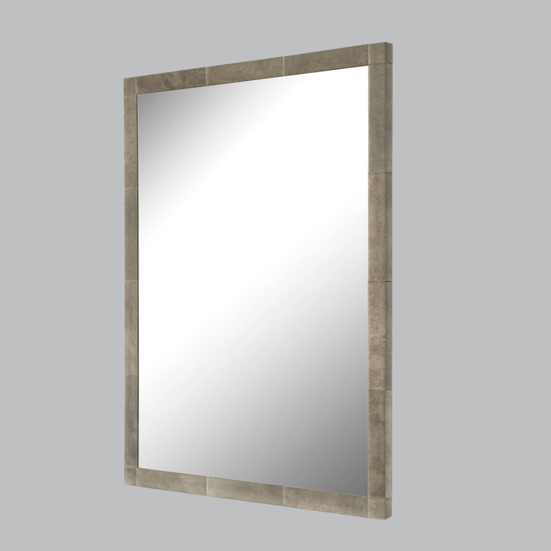 Sabrine Mirror