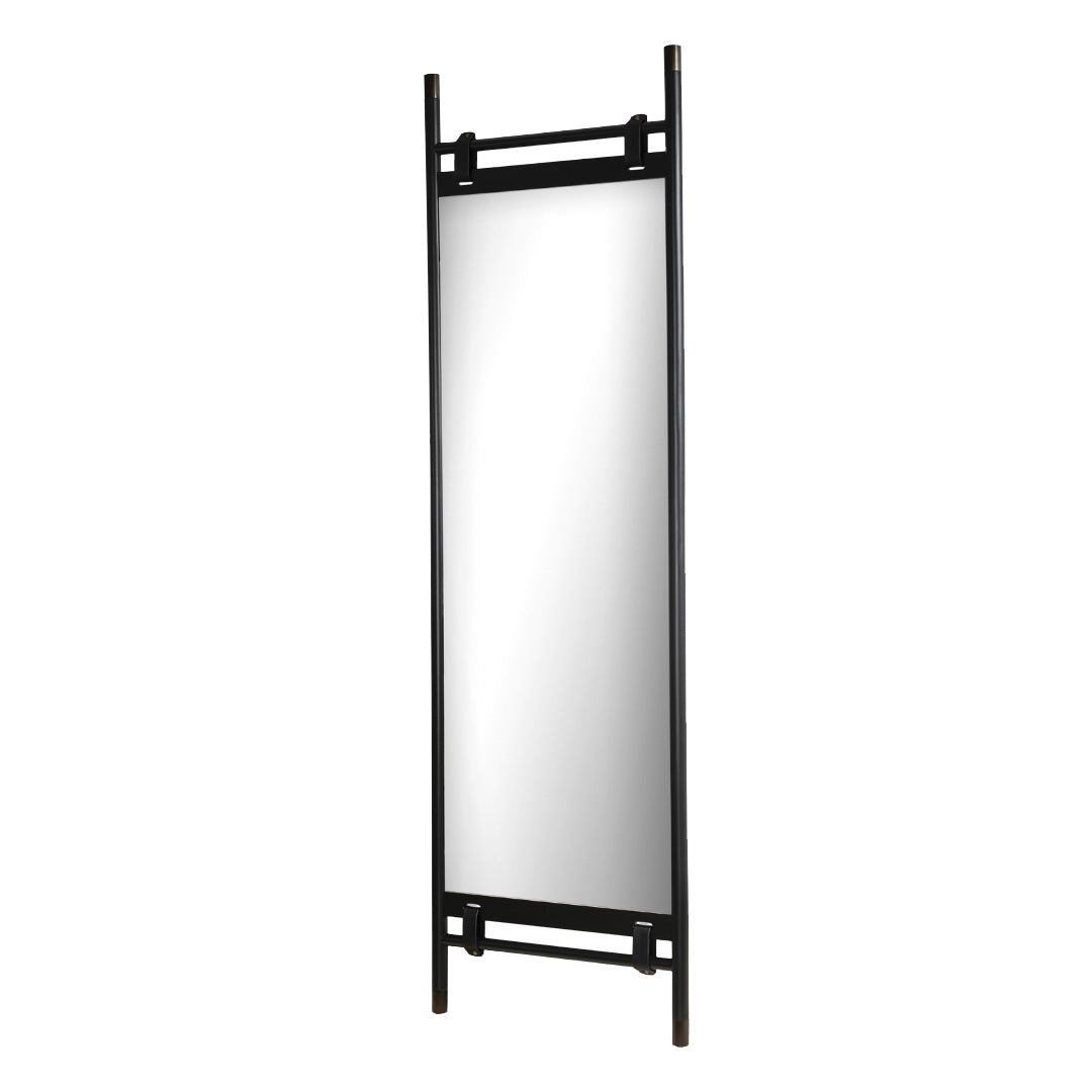 Delia Mirror